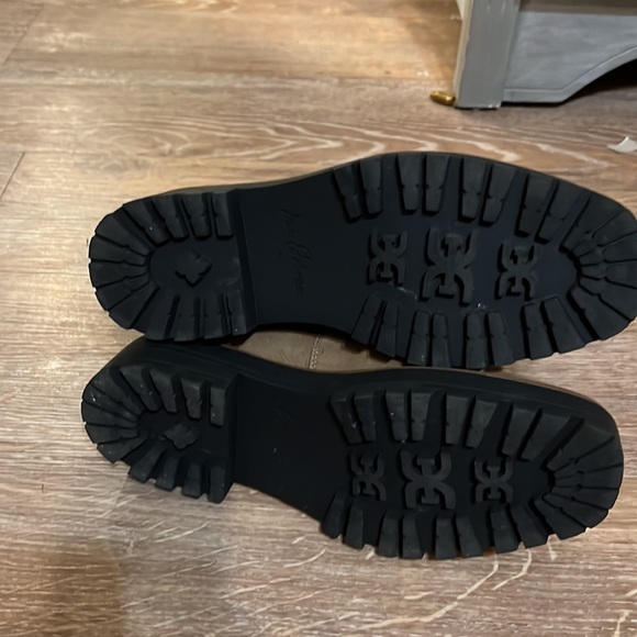 Sam Edelman Chelsea boots - Picture 5 of 6